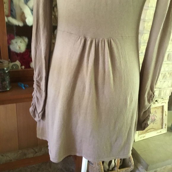 Beautiful silk blend cardigan and tank - Picture 7 of 11